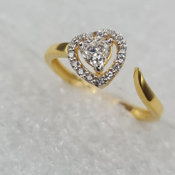 916 gold cz heart shape ring by Sangam Jewellers